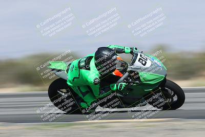 media/Oct-02-2025-Racers Edge (Thu) [[2c91cb6ab3]]/3-B Group/Session 5-Turn 3 Inside Pans (2pm)/